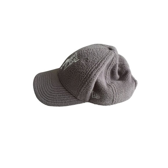 NEW ERA Manchester United Soccer Football Gray Furry Baseball Hat Cap - Picture 5 of 7